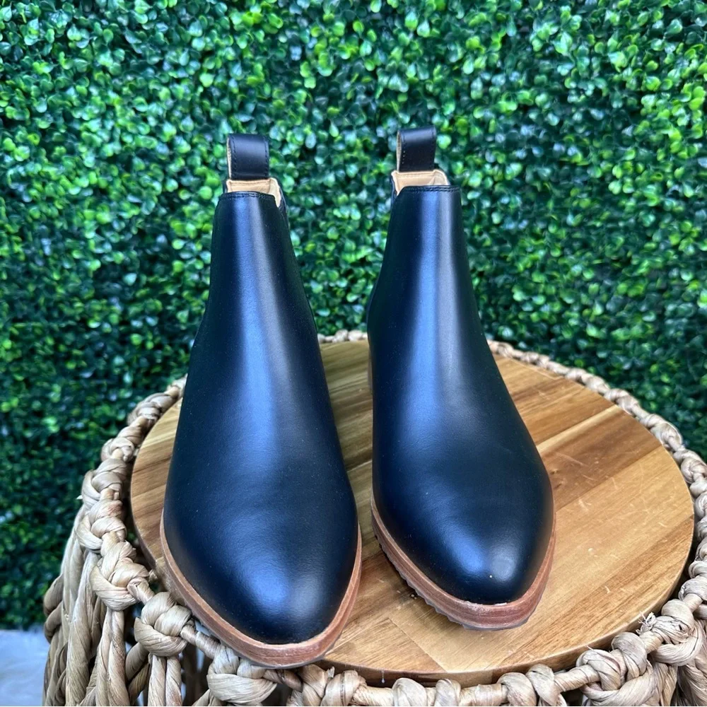 New‎ no box  Nisolo x Anthropologie Eva Everyday  Chelsea boots in black